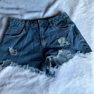 Forever 21 short denim shorts